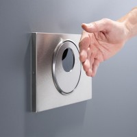 115.856.SN.6 HyTronic Змивна клавіша Sigma10, для бачків 8см, електронний змив, 230В, подвійний змив Geberit фото 4