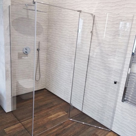 Душова кабіна  Liberta BARCELONA , БП, прозора, двері 1200 (550) R, стінка 800, ручка Круглий кноб,  Liberta